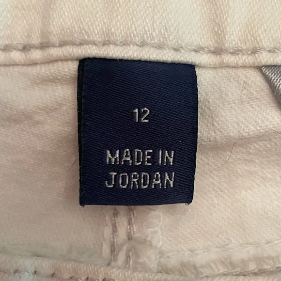 Bandolino “Natalia” woman’s white jeans,‎ size 12 - Picture 9 of 13